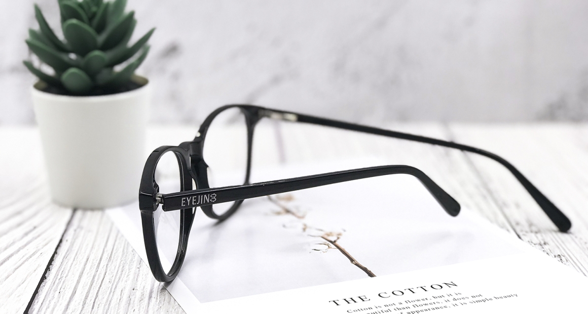 EJ-21001 板材威靈頓框眼鏡，鏡框與鏡腿的連結處加上彈簧鉸鏈，增加舒適度和耐用性
