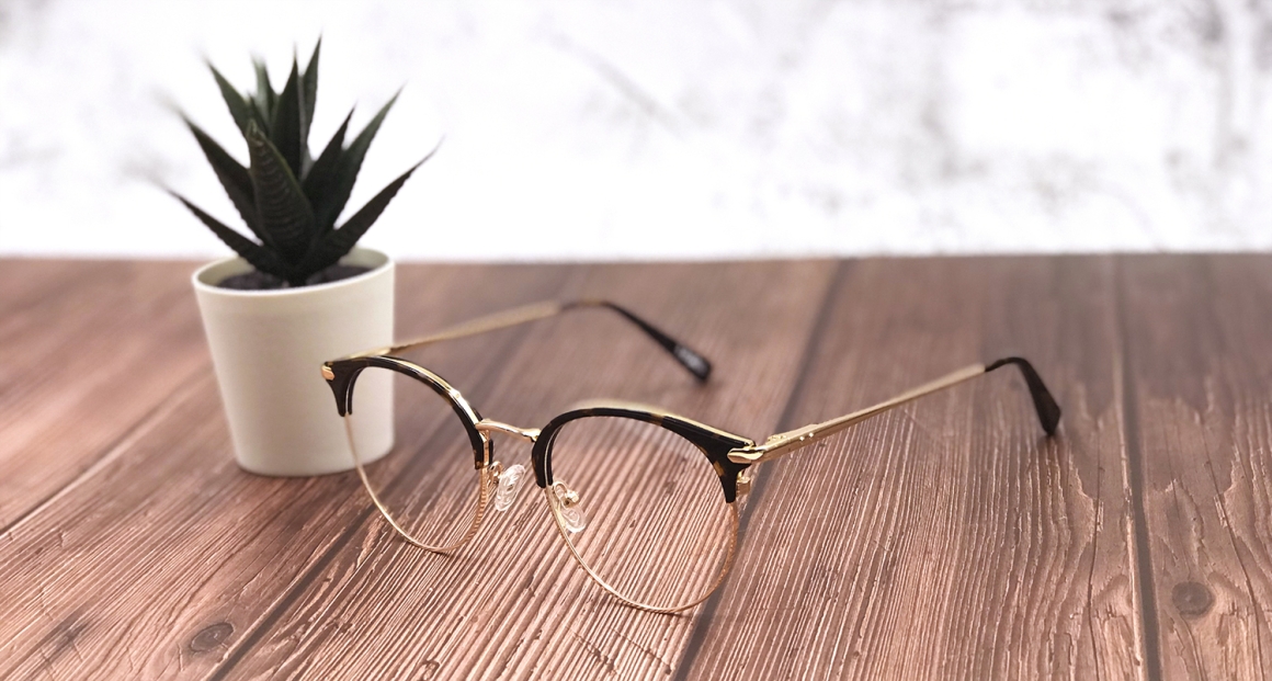 EJ-2102 金屬眉型框眼鏡，玳帽紋鏡框內嵌金屬合金鏡框雙色設計，盡顯鏡框層次質感