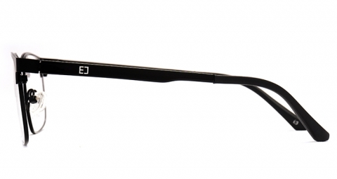 EJ-2153 TR 眉框型磁吸式太陽套鏡，知性沉穩的眉型框搭配 TR 材質鏡腿，配戴上輕盈舒適